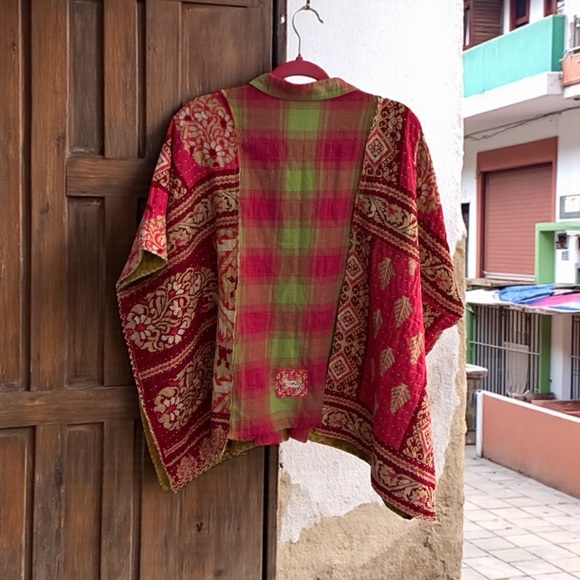 HAYDEN BUTTON UP TOP w added KANTHA SLEEVES Boho Handmade  Festival OS - Picture 3 of 3